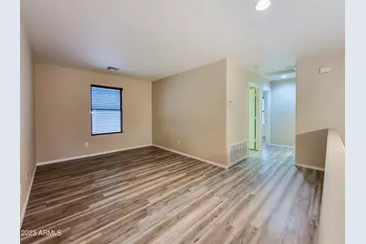 18513 W Mariposa Drive, Surprise, AZ 85374 - Photo 11