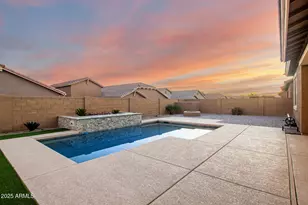16987 W Saguaro Park Ln, Surprise, AZ 85387 - Photo 29