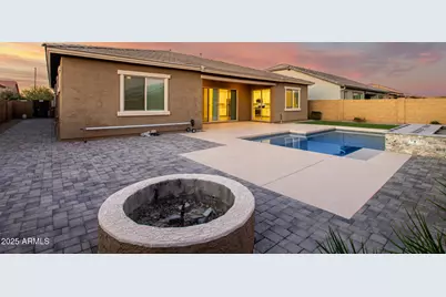 16987 W Saguaro Park Lane, Surprise, AZ 85387 - Photo 31