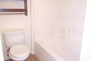 1800 W Elliot Rd, Chandler, AZ 85224 - Photo 9