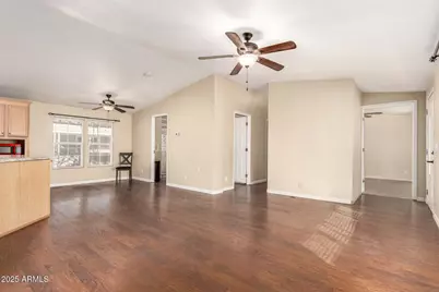 7810 W Peoria Avenue #91, Peoria, AZ 85345 - Photo 5