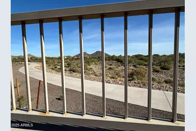 25499 N 75th Lane, Peoria, AZ 85383 - Photo 7