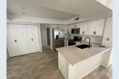 4602 E Angela Drive, Phoenix, AZ 85032 - Photo 3