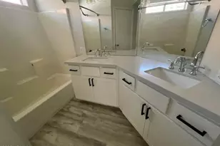 4602 E Angela Dr, Phoenix, AZ 85032 - Photo 7