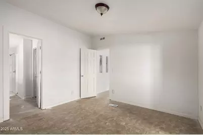 705 S 350th Avenue, Tonopah, AZ 85354 - Photo 15