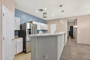 8187 W Lynwood St, Phoenix, AZ 85043 - Photo 13