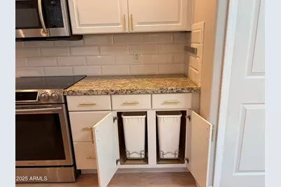 9034 W Port Royale Lane, Peoria, AZ 85381 - Photo 11