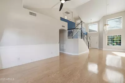 9034 W Port Royale Lane, Peoria, AZ 85381 - Photo 19