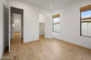 2753 E Hummingbird Way, Gilbert, AZ 85297 - Photo 31