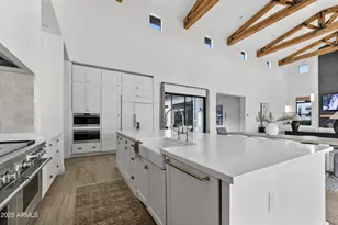 2753 E Hummingbird Way, Gilbert, AZ 85297 - Photo 13