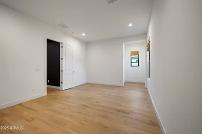 2753 E Hummingbird Way, Gilbert, AZ 85297 - Photo 35