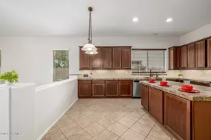 14308 W Edgemont Ave, Goodyear, AZ 85395 - Photo 11