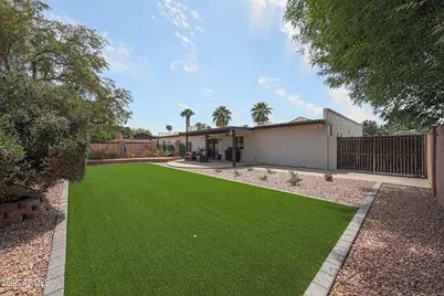 601 E Forest Hills Drive, Phoenix, AZ 85022 - Photo 61