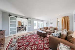 601 E Forest Hills Dr, Phoenix, AZ 85022 - Photo 13