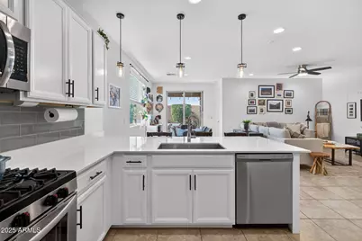 5950 N 90th Drive, Glendale, AZ 85305 - Photo 13