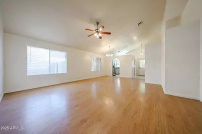 214 S Rush Circle E, Chandler, AZ 85226 - Photo 13