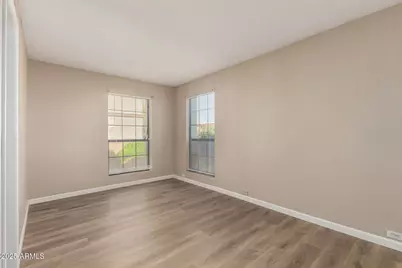 10410 N Cave Creek Road #1011, Phoenix, AZ 85020 - Photo 15