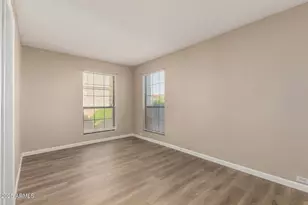 10410 N Cave Creek Rd, Phoenix, AZ 85020 - Photo 15