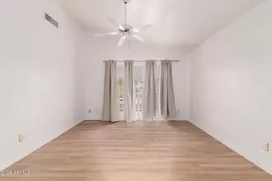 955 W Cooley Dr, Gilbert, AZ 85233 - Photo 17