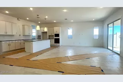 22207 W Tonopah Drive, Surprise, AZ 85387 - Photo 7