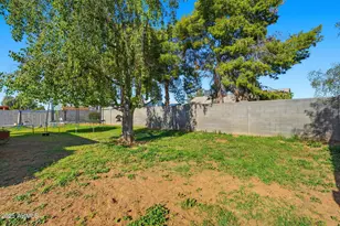 7052 W Turquoise Ave, Peoria, AZ 85345 - Photo 21