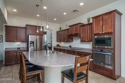 14757 W Pasadena Avenue, Litchfield Park, AZ 85340 - Photo 11