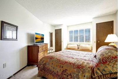 13642 N 109th Avenue, Sun City, AZ 85351 - Photo 17