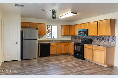 2234 W Central Avenue, Coolidge, AZ 85128 - Photo 3