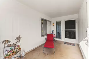 12910 W Maplewood Dr, Sun City West, AZ 85375 - Photo 11