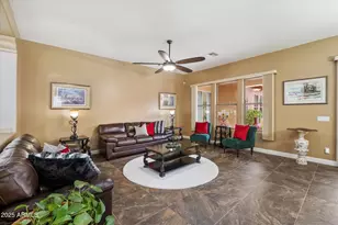 2323 W Villa Cassandra Dr, Phoenix, AZ 85086 - Photo 15