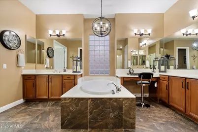 2323 W Villa Cassandra Drive, Phoenix, AZ 85086 - Photo 33