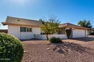 901 W Lodge Dr, Tempe, AZ 85283 - Photo 1
