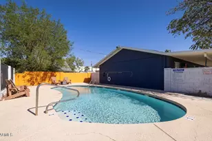 1826 N 51st St, Phoenix, AZ 85008 - Photo 11