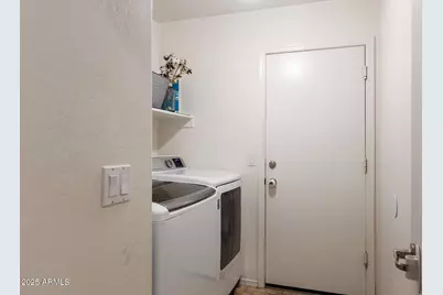 771 W Fairlane Court, Casa Grande, AZ 85122 - Photo 23