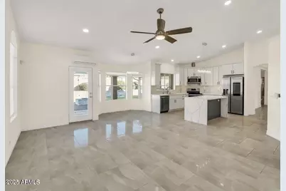 14841 N 42nd Place, Phoenix, AZ 85032 - Photo 17