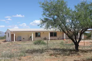 6229 S Natoma Trail, Hereford, AZ 85615 - Photo 1