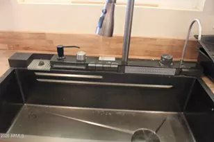 6229 S Natoma Trail, Hereford, AZ 85615 - Photo 7