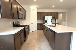 22645 W Irma Ln, Surprise, AZ 85387 - Photo 5