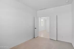 17353 W Desert Sage Dr, Goodyear, AZ 85338 - Photo 11