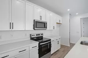 17353 W Desert Sage Dr, Goodyear, AZ 85338 - Photo 5