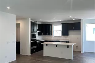 7424 W Cavalier Dr, Glendale, AZ 85303 - Photo 5