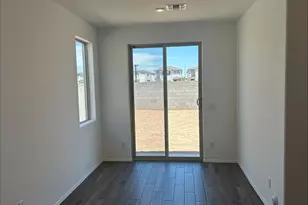 7424 W Cavalier Dr, Glendale, AZ 85303 - Photo 7