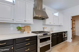 4110 N 47th St, Phoenix, AZ 85018 - Photo 11