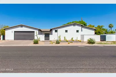 4110 N 47th Street, Phoenix, AZ 85018 - Photo 1