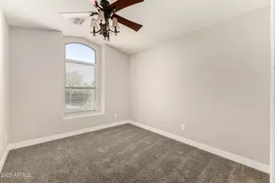 911 E Lovegrass Dr, San Tan Valley, AZ 85143 - Photo 15