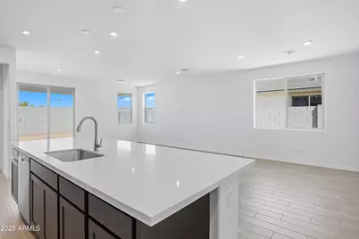 7442 W Rose Lane, Glendale, AZ 85303 - Photo 9