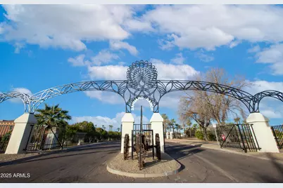 7442 W Rose Lane, Glendale, AZ 85303 - Photo 29