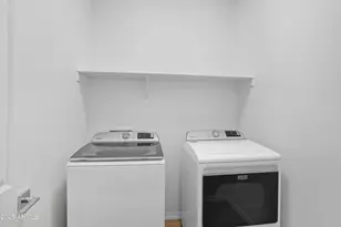 7442 W Rose Ln, Glendale, AZ 85303 - Photo 19