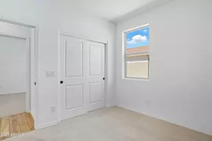 7438 W Rose Ln, Glendale, AZ 85303 - Photo 17