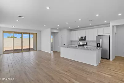 7438 W Rose Lane, Glendale, AZ 85303 - Photo 3